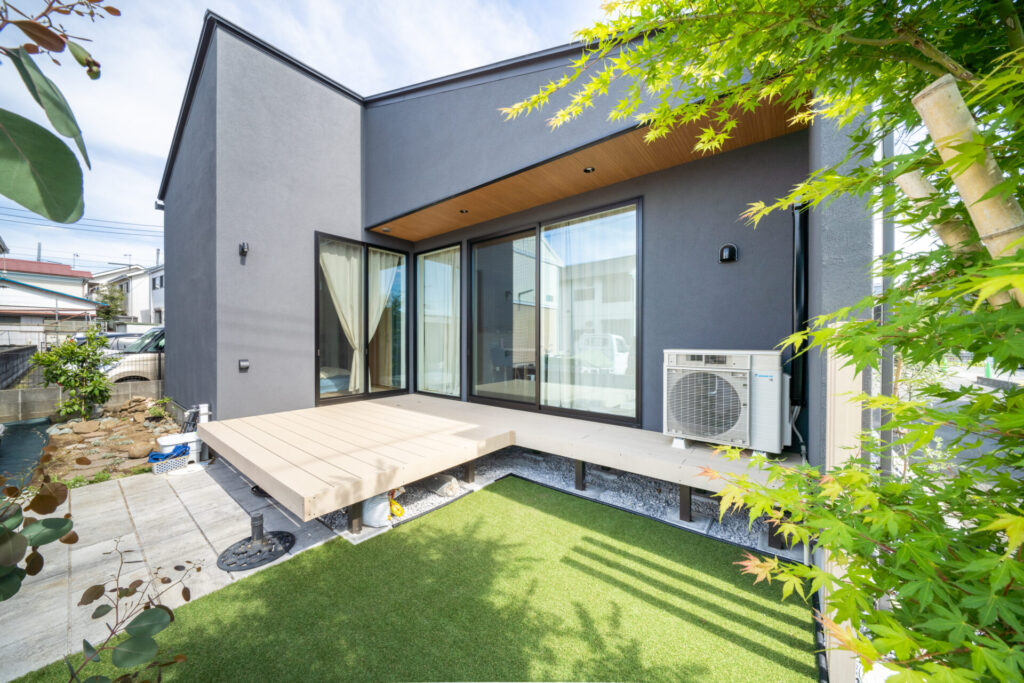 【秦野市　注文住宅】抜群の開放感 間取りの工夫で家事ラクを実現 建築家とつくる住み心地のよい平屋